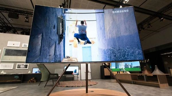 Samsung To Introduce New Qled Tv In Pakistan