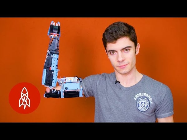 Youngster Builds His Own Artificial Arm